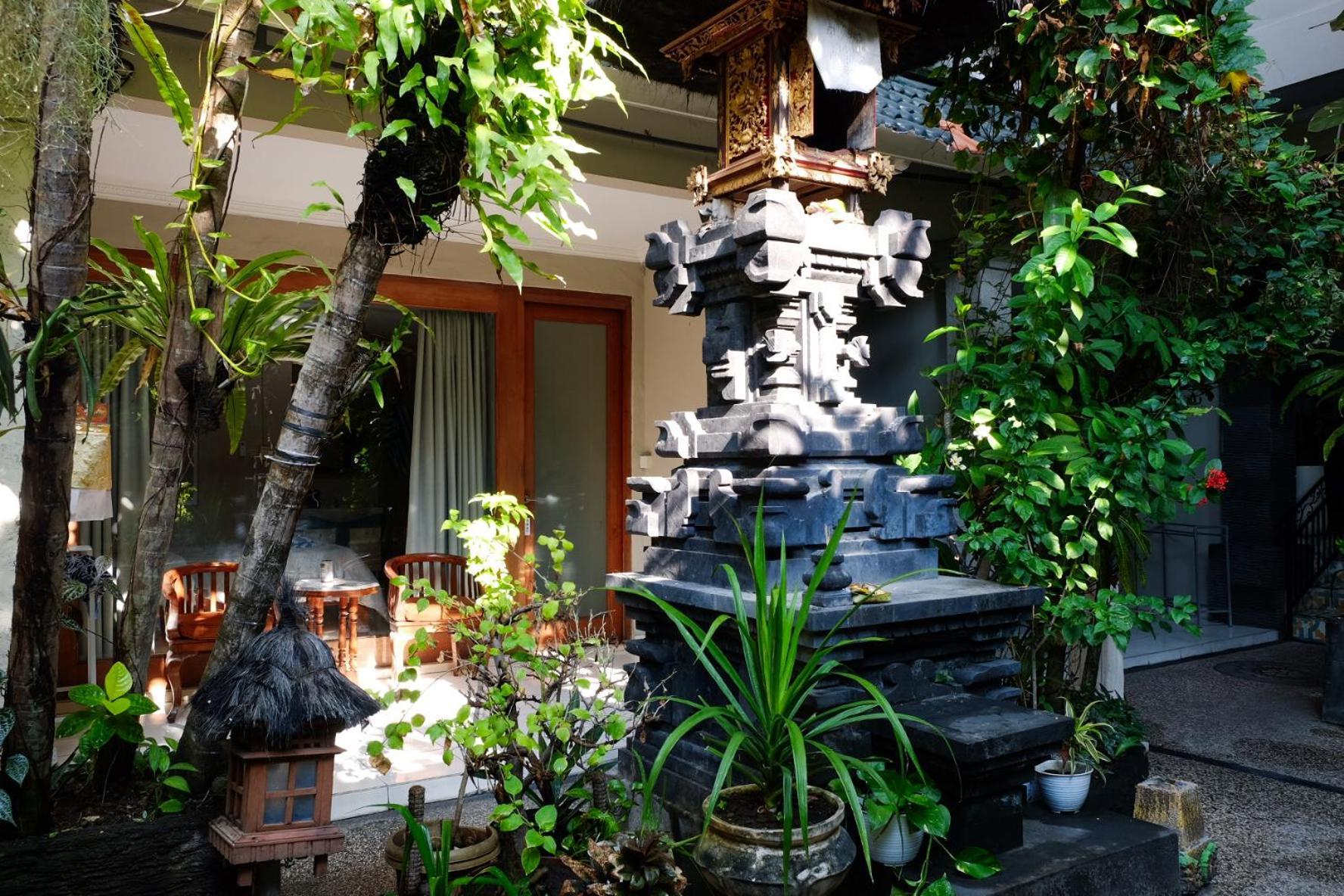 Su'S Cottages Legian Exterior photo